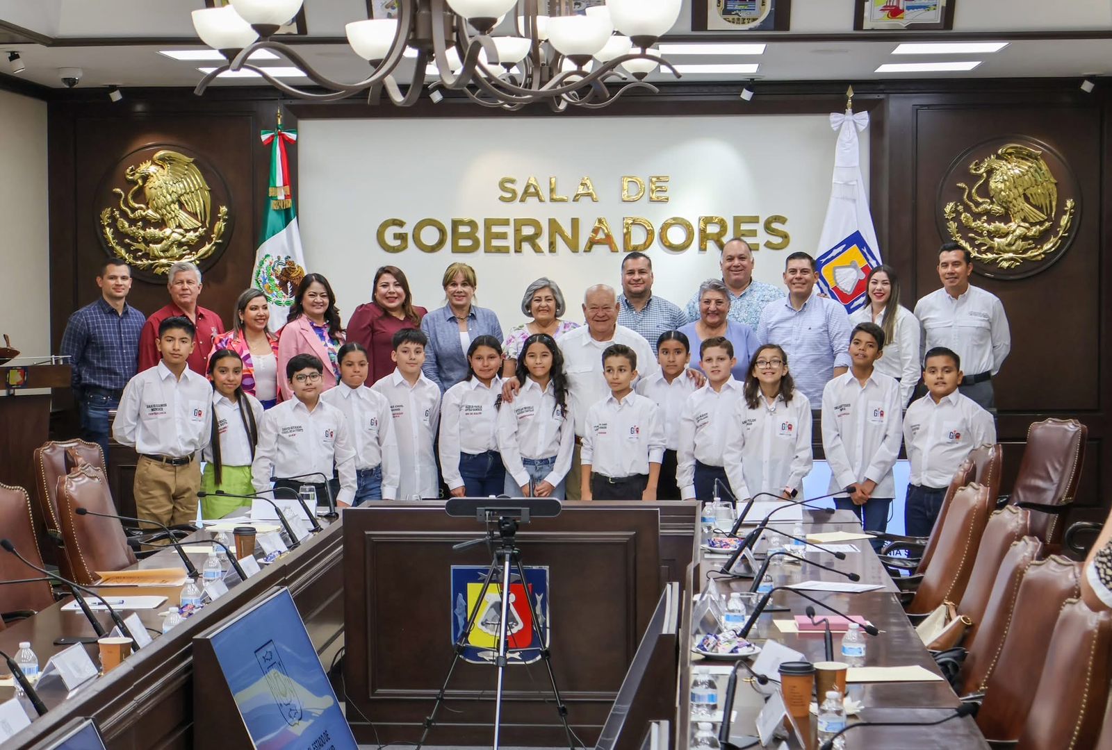 Gabinete Infantil 2025